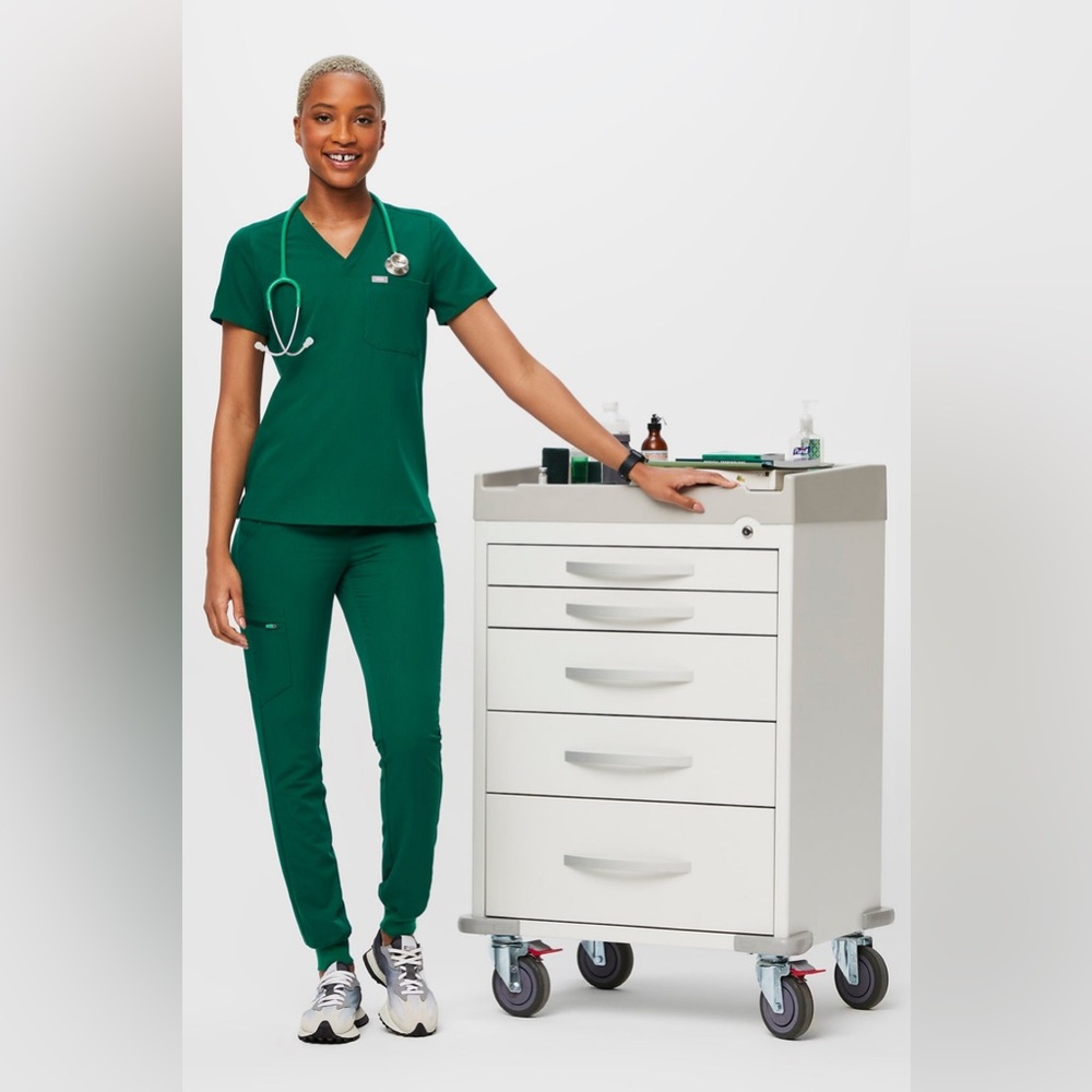 FIGS Hunter Green Women’s Scrub Set - Zamora Joggers and Catarina Scrub Top